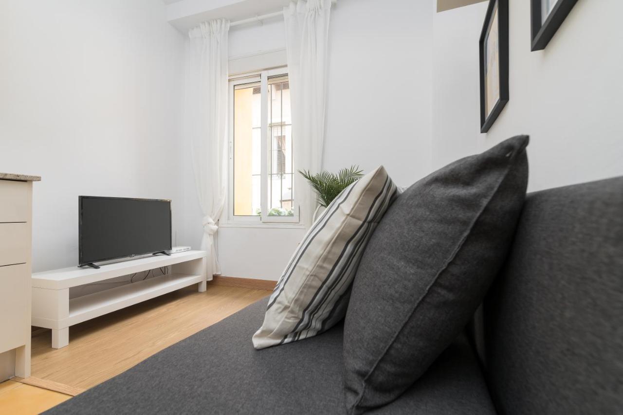 Precioso Apartamento Con Habitacion Separada En Centro Historico De Малага Экстерьер фото