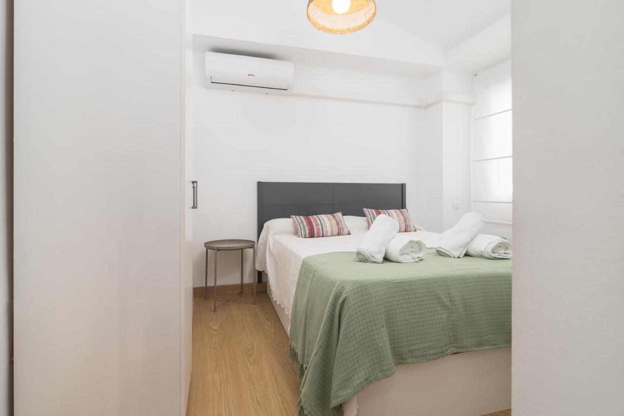Precioso Apartamento Con Habitacion Separada En Centro Historico De Малага Экстерьер фото
