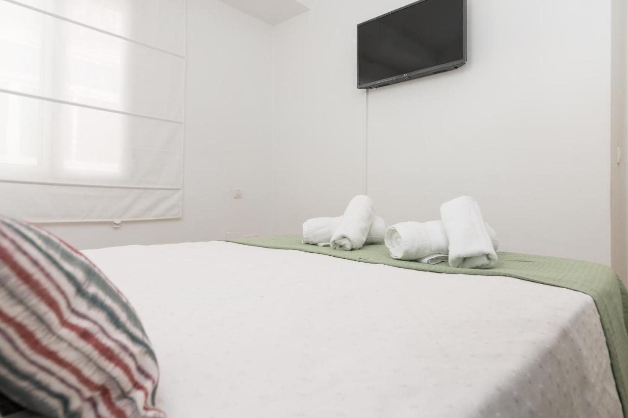 Precioso Apartamento Con Habitacion Separada En Centro Historico De Малага Экстерьер фото